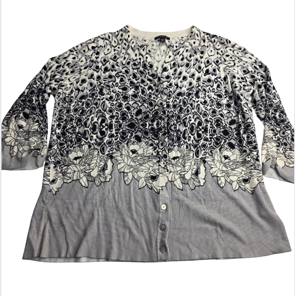 Cyrus 2X Gray Leopard Print Cardigan Sweater Button Down Soft Sexy CT-3064